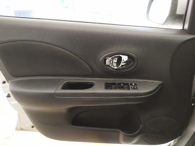 Nissan March 2013 1.6 S - Foto 11