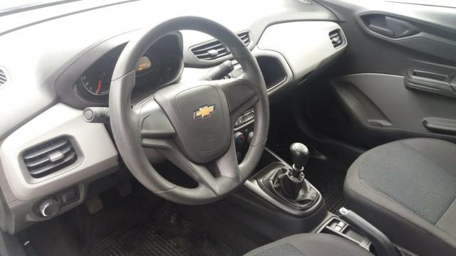 Onix joy 2017 1.0 completo branco abaixo da fipe para pagamento avista ' - Foto 2