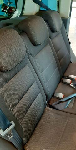 Fiat Idea 1.4 Flex/GNV em ótimo estado - Foto 5