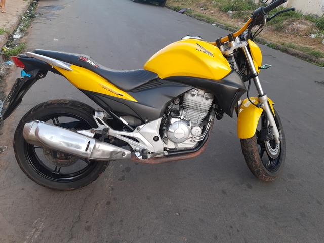 Vendo Moto Honda CB 300R 2012 bem conservada por apenas R$ 6.000,00 - Foto 5