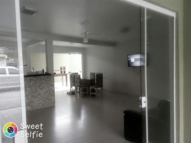 Alugo casa para temporada -Praia da Enseada - Sao Chico - SC - Foto 3