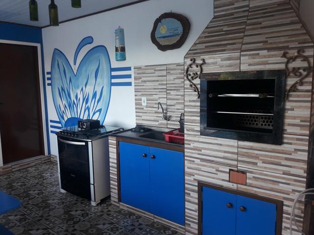 Casa com Piscina Confortável em Ótima Localização - Foto 12