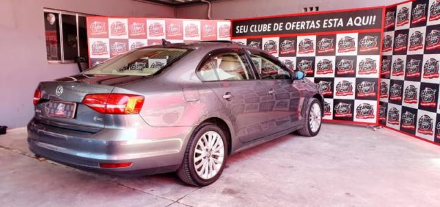 JETTA 2.0 CONFORTLINE 8V (FLEX) (AUT) - 56.990,00 - Foto 9