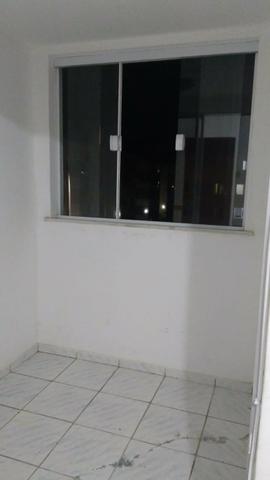 ALUGO apartamento no Condomínio Athenas (Chácara Brasil - Turu) - Foto 4
