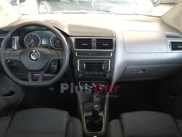 VOLKSWAGEN FOX 2015/2016 1.0 MPI BLUEMOTION 12V FLEX 4P MANUAL - Foto 2