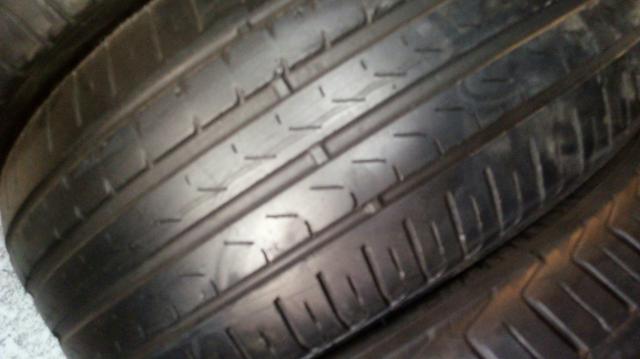 PNEUS 215 E 225 /50x17 aros 17 muito BONS 150,00 unid