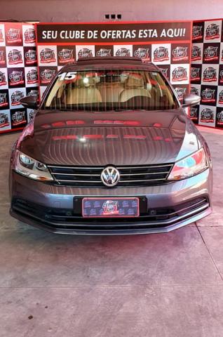 JETTA 2.0 CONFORTLINE 8V (FLEX) (AUT) - 56.990,00 - Foto 4