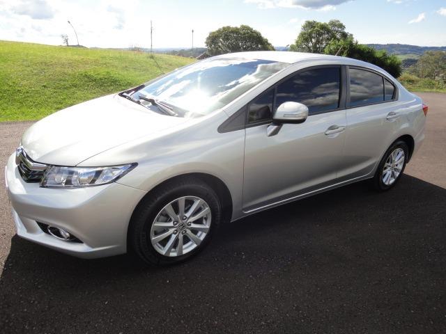 Honda civic único dono com apenas 53 mil km