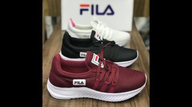 Tênis Vans e Fila