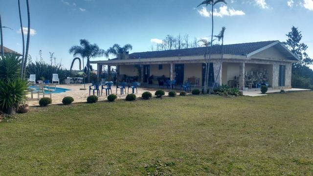 Chacara em Campo Magro casa 300mts Piscina est permuta Imoveis carros