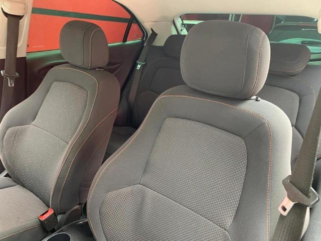 Onix 2013 lt 1.0 flex completo + kit multimídia, carro impecável !!! - Foto 10
