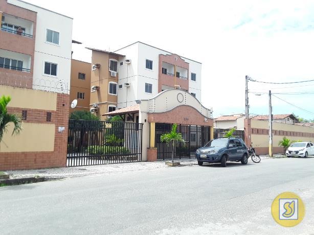 Apartamento para alugar com 2 dormitórios em Curio, Fortaleza cod:50078