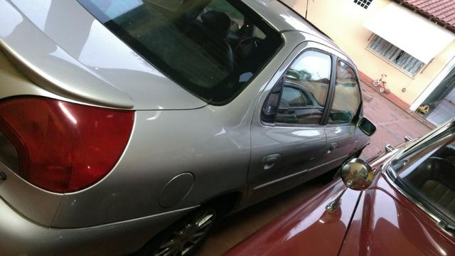 Ford Mondeo Ghia top 2000 V6 - Foto 4