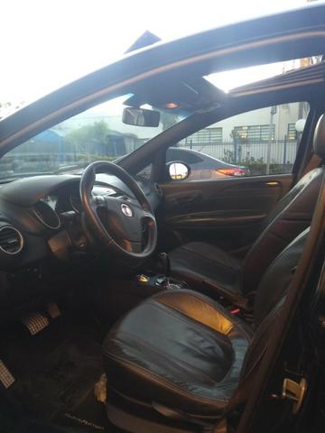 Fiat Punto BlackMotion 1.8 Flex / Automático / 5P / 2015 - Foto 14