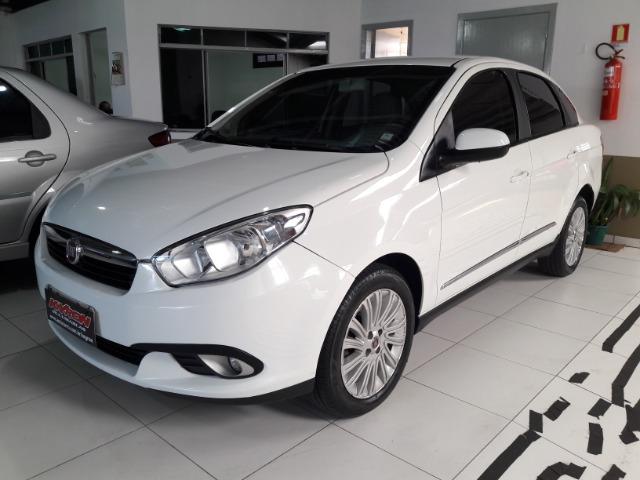 Grand siena essence 1.6 ano 2015 placa i completo roda de liga som usb air bag abs - Foto 19