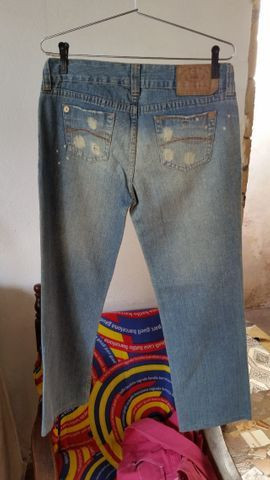 Calça Jeans Bordada da Colcci Nova - Foto 4
