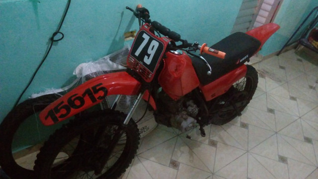 Moto de trilha - Foto 4