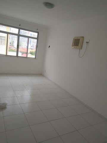 Apartamento para aluguel possui 130 metros quadrados com 3 quartos em Grageru - Aracaju -  - Foto 14