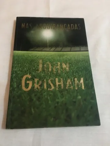 Livro Nas Arquibancadas John Grisham usado bom estado