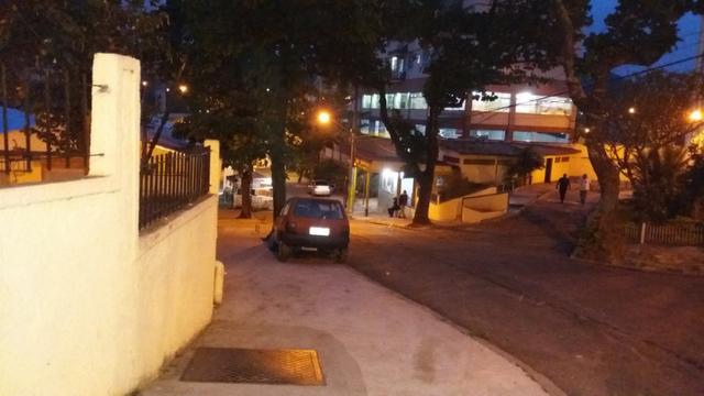 Apartamento em Tomás Coelho com 02 quartos