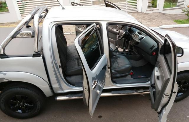 Barbada- Hilux ano 2013 em Ótimo Estado - 3.2 Diesel - Financio 100% e Aceito Trocas - Foto 11