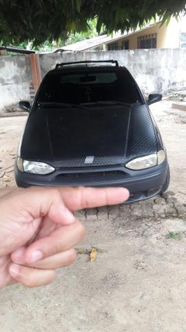 Vende se um Pálio 1.0 completo funcionando tudo