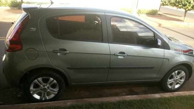 Vendo carro muito bem conservado - Foto 6