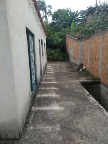 Vendo linda casa em Juatuba urgente aceito carro como parte do pagamento