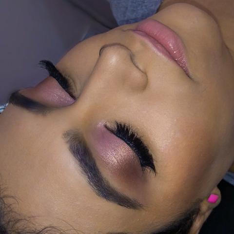 MAQUIAGEM PROFISSIONAL 30% desconto