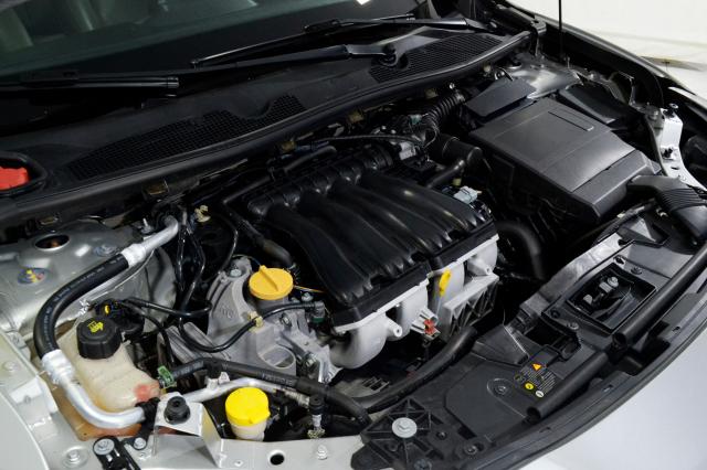 Renault FLUENCE Sedan Privilège 2.0 16V FLEX Aut - Prata - 2011 - Foto 14