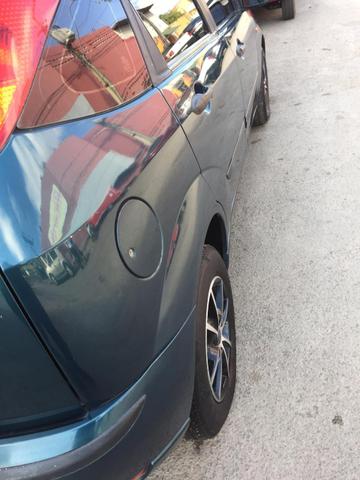 Vende - se focus 1.6 motor zetec 8 válvulas 2008/2009 12000 - Foto 4
