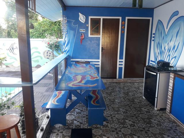 Casa com Piscina Confortável em Ótima Localização - Foto 13