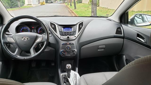 Vendo HB20 Premium 1.6 - Foto 9
