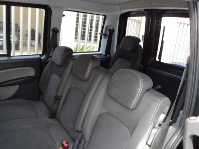 Doblo Adventure 1.8 8V (flex) 2010 - Foto 8
