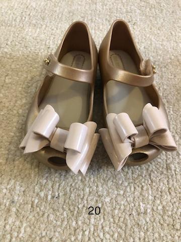 Sapato infantil 4 por R$ 50,00 - Foto 4