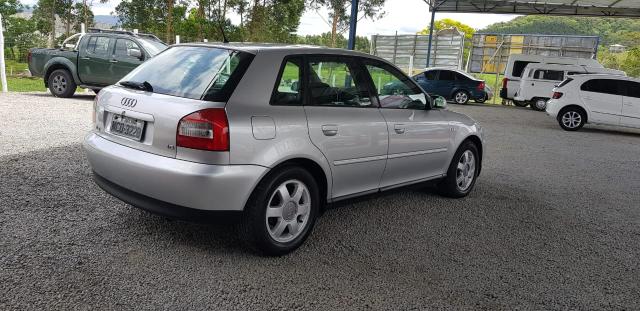 Audi A3 2003 1.8 manual - Foto 4