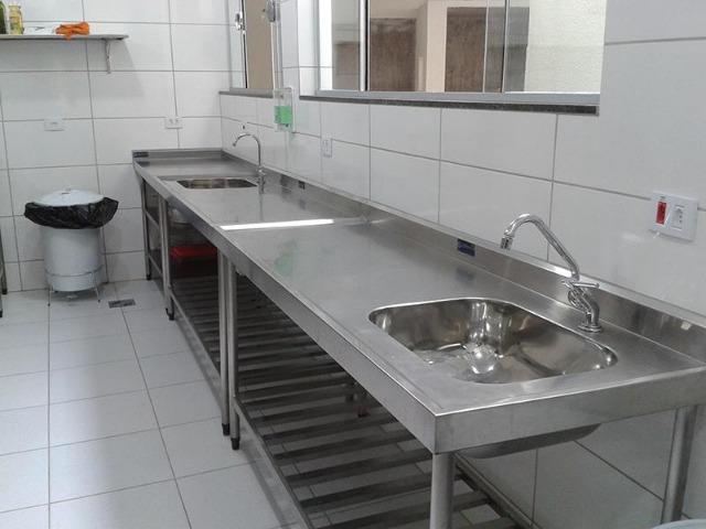 Bancada inox com pia 2.50x60x90