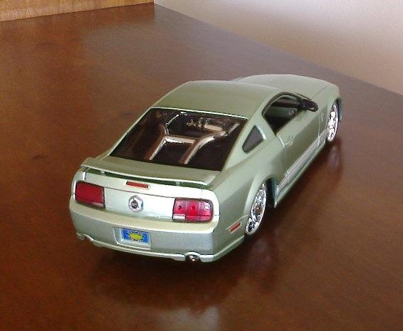 Mustang GT 2006 Maisto Pro Rodz 1/24 - Foto 2