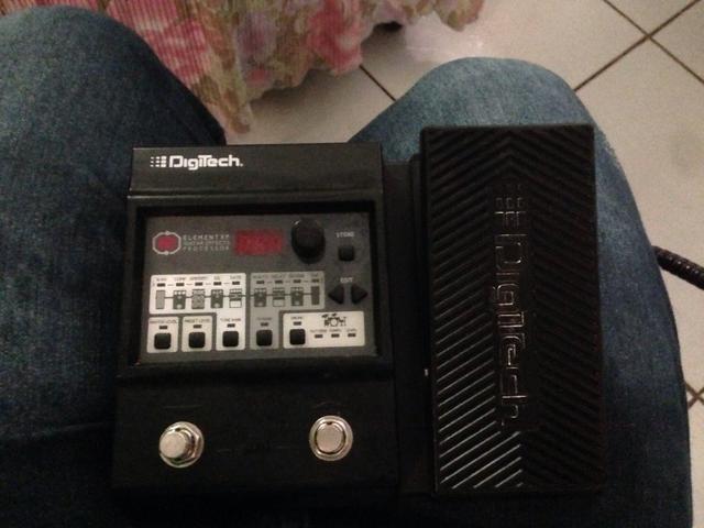 Pedaleira Digitech com case 40x30