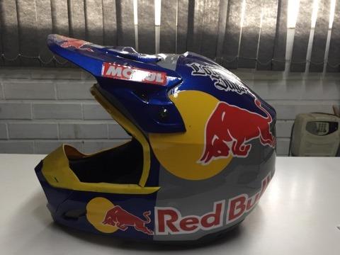 Capacete Red Bull - Foto 5