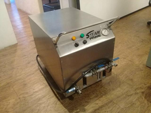 Máquina de vapor troco por carro ou moto