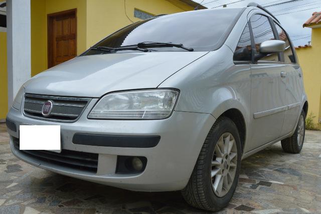Fiat Idea 1.4 Flex/GNV em ótimo estado - Foto 2