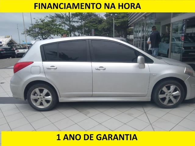 Nissan Tiida sL = Financiamento na hora