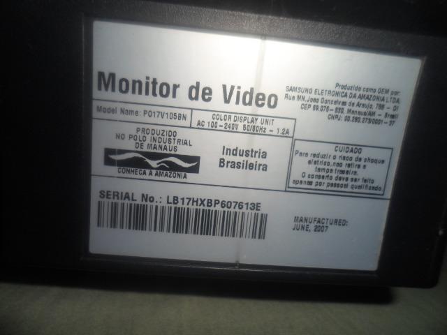 Monitor sansung antigo usado mas funcionando perfeitamente - Foto 3
