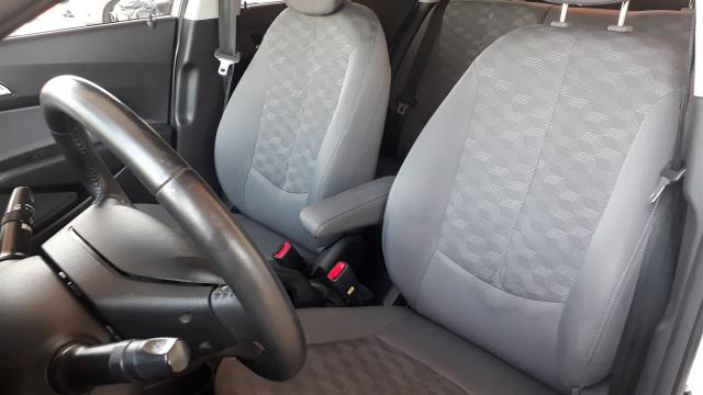 Hyundai HB20S Premium 1.6AT 2016/2016 - Foto 11