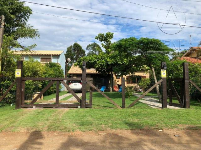 Casa à venda com 3 dormitórios em Praia da barra, Garopaba cod:595