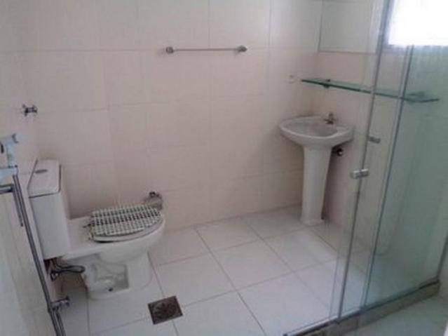 Apartamento com 2 dormitórios para alugar, 90 m² por R$ 700,00/mês - Jardim Icaraí - Niter - Foto 16