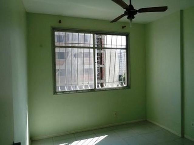 Apartamento com 2 dormitórios para alugar, 90 m² por R$ 700,00/mês - Jardim Icaraí - Niter - Foto 15