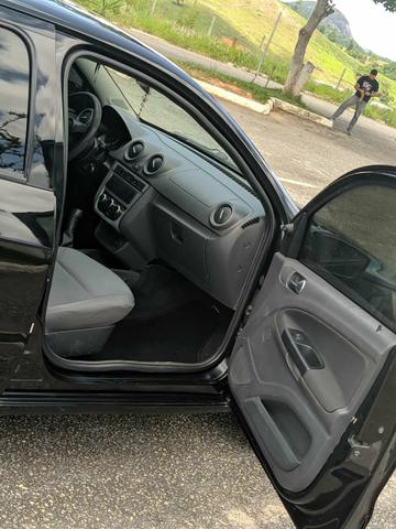 Gol G5 TOP DE LINHA , MOTOR EM PERFEITAS CONDIÇÕES - Foto 12