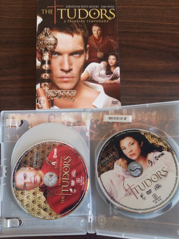Dvd Séries Suits, New Girl e The Tudors - Foto 4